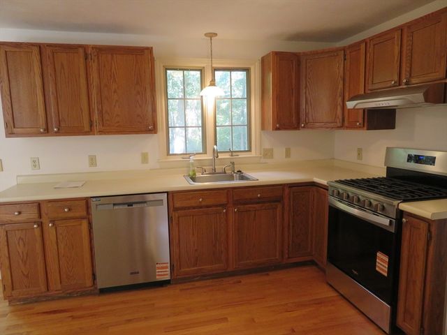 9 Larson Farm Drive, Norton, MA 02766