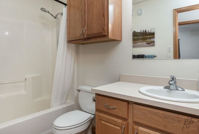 625 KENTSHIRE DRIVE, Fairbanks, AK 99709
