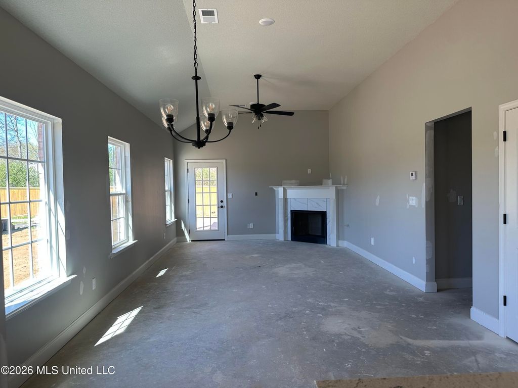 240 Flower Garden Drive, Southaven, MS 38671 — photo 2