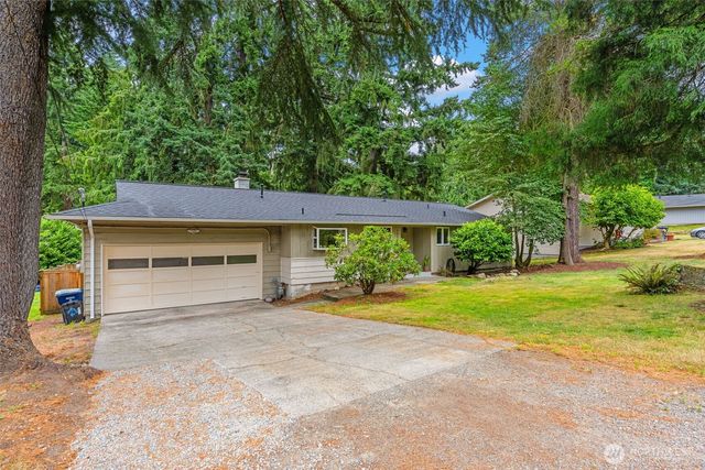 35804 15th Avenue SW, Federal Way, WA 98023