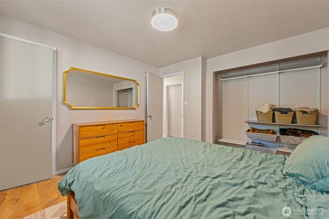 35804 15th Avenue SW, Federal Way, WA 98023