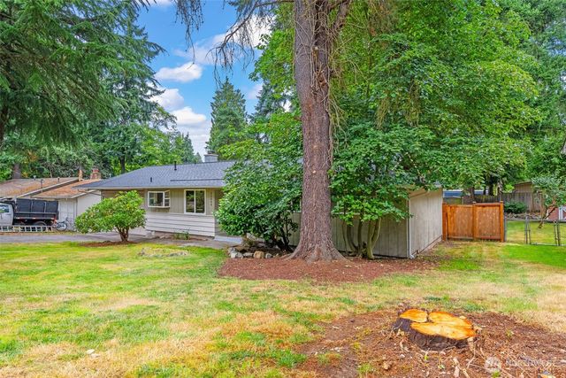 35804 15th Avenue SW, Federal Way, WA 98023