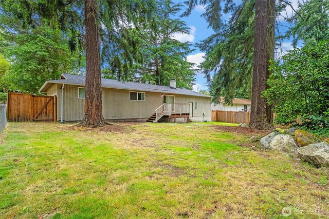 35804 15th Avenue SW, Federal Way, WA 98023