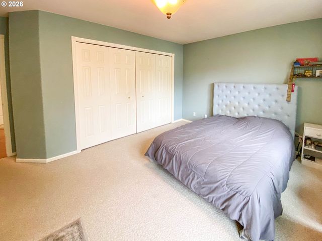 147 PALOMINO Ave, Roseburg, OR 97471