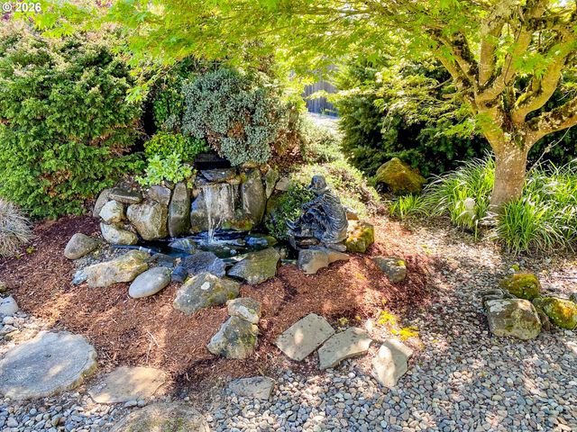 147 PALOMINO Ave, Roseburg, OR 97471