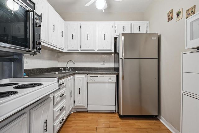 424 N RIVERSIDE Drive 204, Pompano Beach, FL 33062