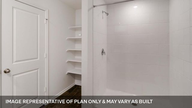 170 ORANGE FLAME BLVD, Uhland, TX 78640
