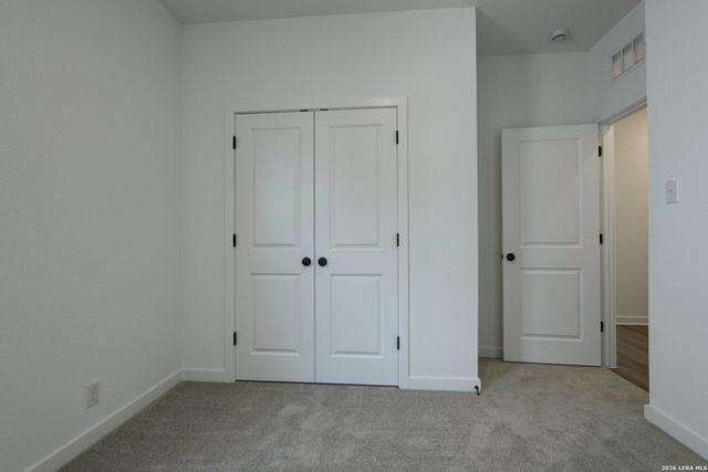 128 Yale St, Seguin, TX 78155