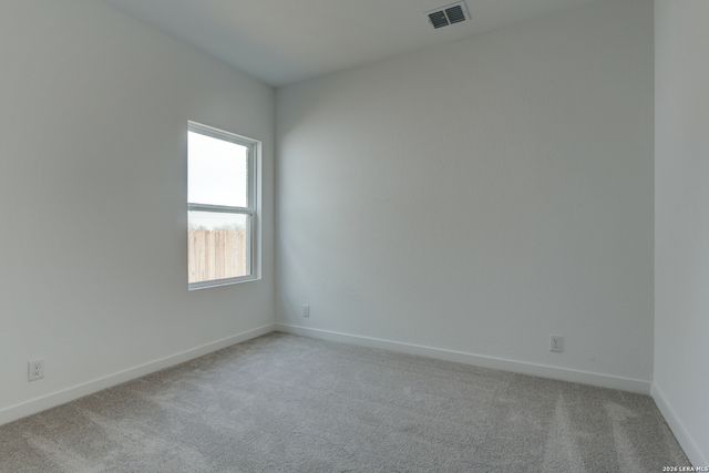 128 Yale St, Seguin, TX 78155
