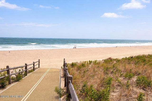 21 Shell Road, Mantoloking, NJ 08738