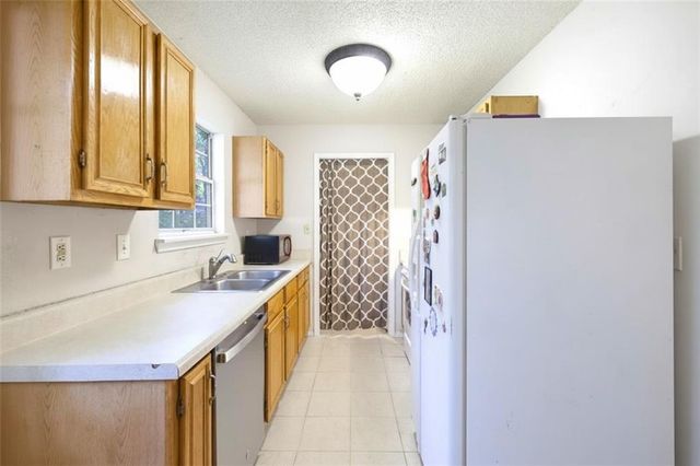 2769 Kerri Place, Lithia Springs, GA 30122