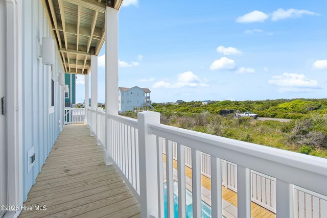 263 Ocean Boulevard E, Supply, NC 28462