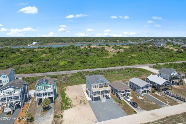 263 Ocean Boulevard E, Supply, NC 28462