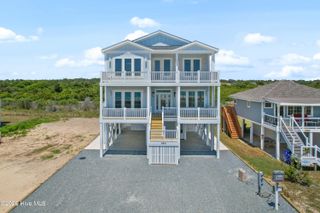 263 Ocean Boulevard E, Supply, NC 28462