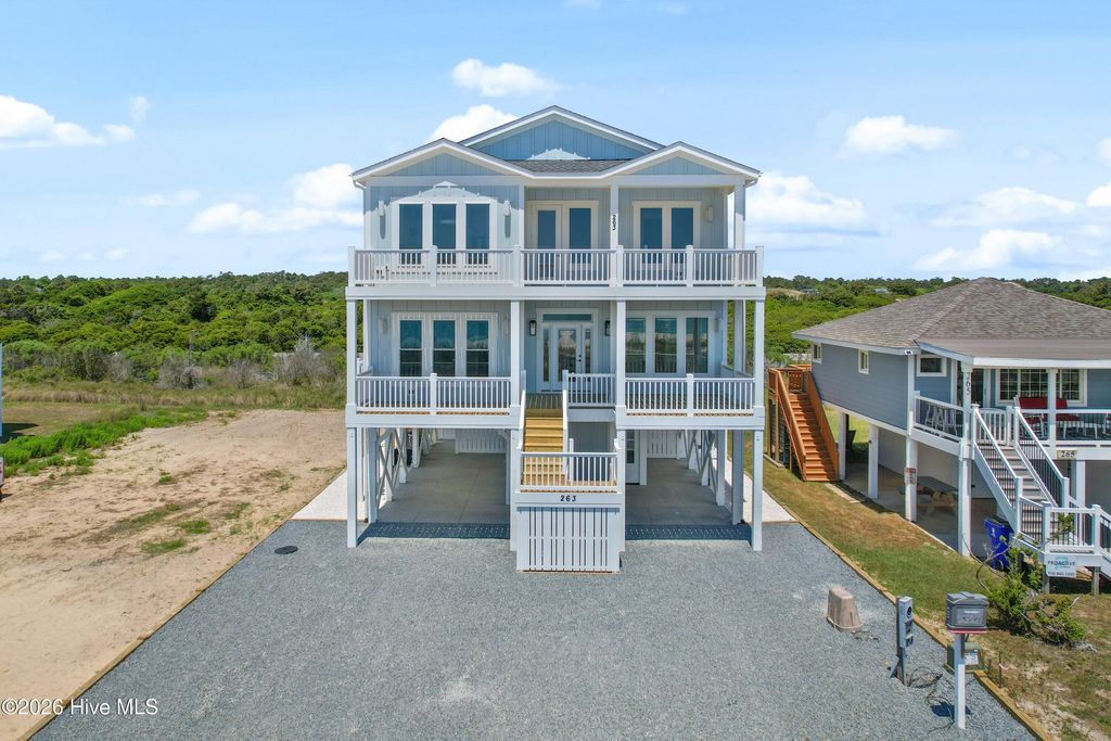 263 Ocean Boulevard E, Supply, NC 28462
