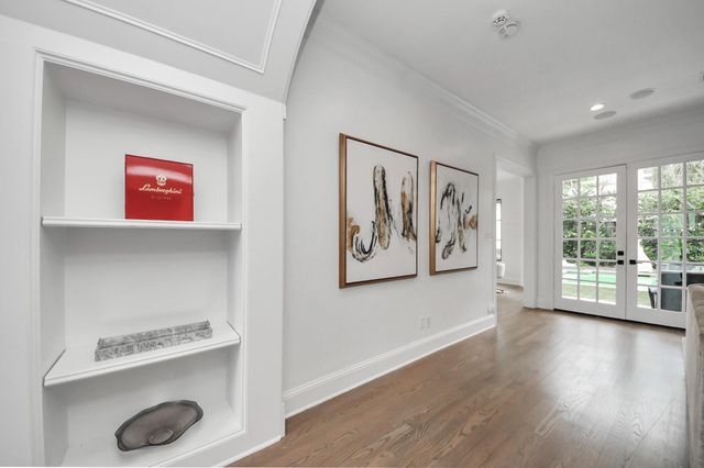 5042 Cedar Creek Drive, Houston, TX 77056