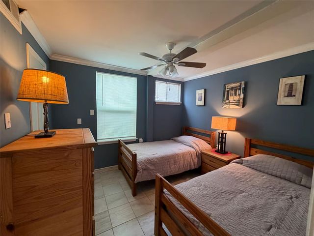 2808 Columbia Street A, Houston, TX 77008