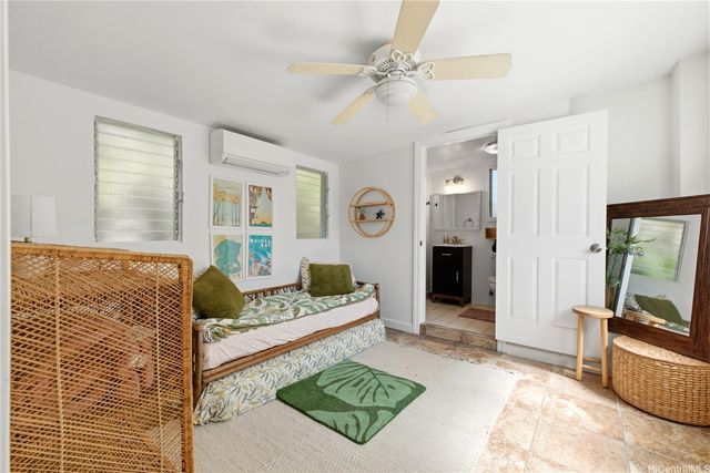 952 Holoholo Street, Kailua, HI 96734