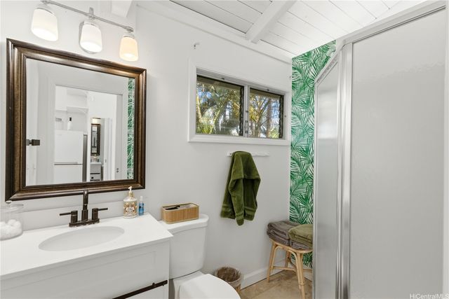 952 Holoholo Street, Kailua, HI 96734