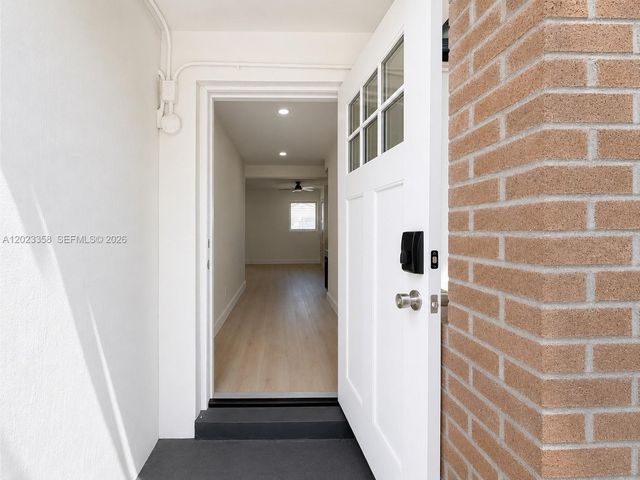 313 SW 1st Street 1, Hallandale Beach, FL 33009