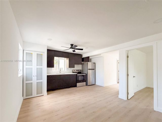 313 SW 1st Street 1, Hallandale Beach, FL 33009