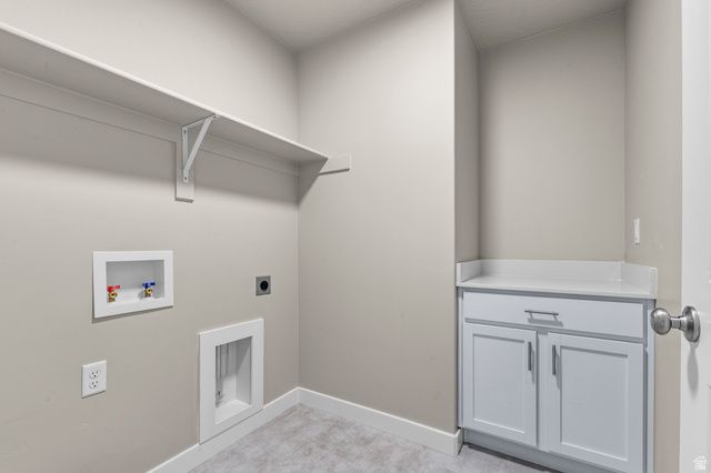 6568 W RAYNOLDS PEAK WAY, West Jordan, UT 84081