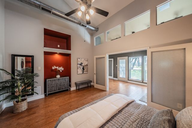 1040 Sherman Drive, Cedar Hill, TX 75104