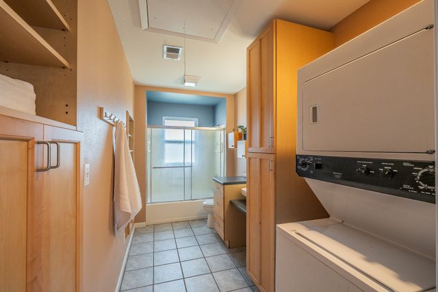 1040 Sherman Drive, Cedar Hill, TX 75104