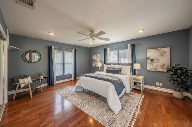 1040 Sherman Drive, Cedar Hill, TX 75104