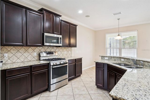 2045 SANDY GARDEN LANE, Winter Garden, FL 34787