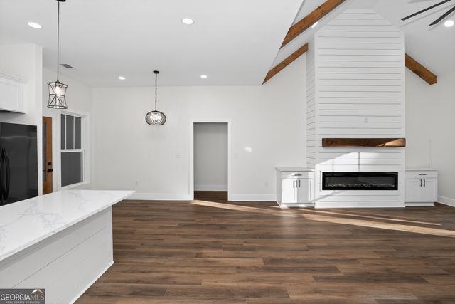 166 Midway Road, Barnesville, GA 30204
