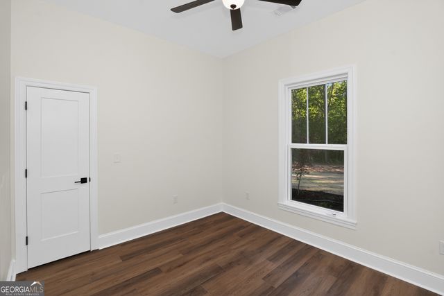 166 Midway Road, Barnesville, GA 30204