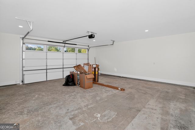 166 Midway Road, Barnesville, GA 30204