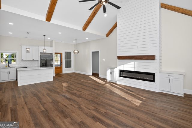 166 Midway Road, Barnesville, GA 30204