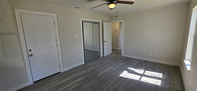 1333 Woodlawn Dr, Corpus Christi, TX 78412