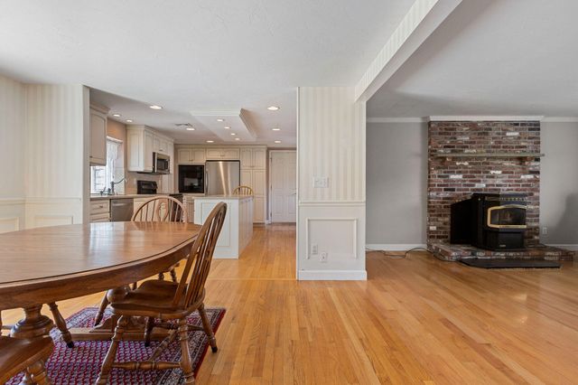 15 Greenwood Road, East Dennis, MA 02641