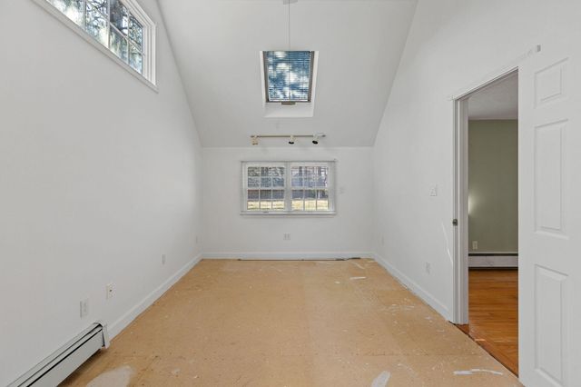 15 Greenwood Road, East Dennis, MA 02641