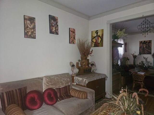 6108 S Bishop Street, Chicago, IL 60636