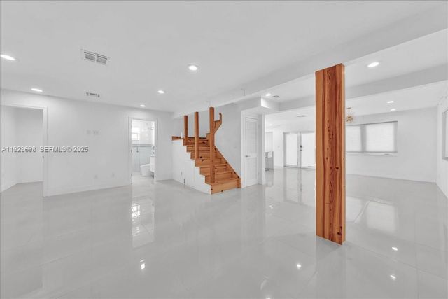 348 Palm St 0, Hollywood, FL 33019