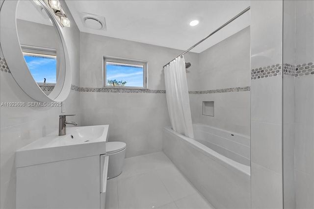 348 Palm St 0, Hollywood, FL 33019