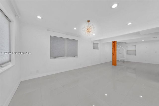 348 Palm St 0, Hollywood, FL 33019