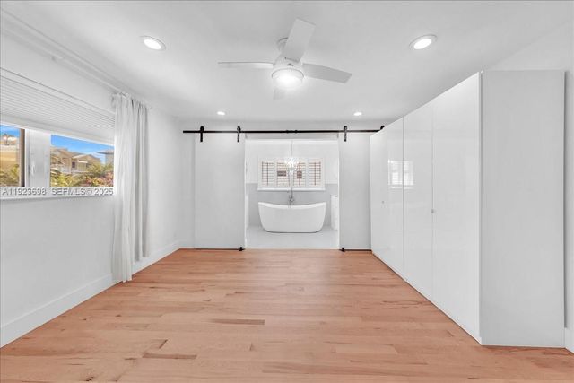 348 Palm St 0, Hollywood, FL 33019