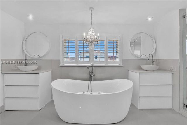 348 Palm St 0, Hollywood, FL 33019