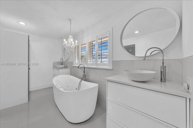 348 Palm St 0, Hollywood, FL 33019