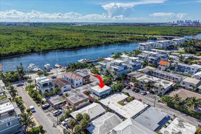 348 Palm St 0, Hollywood, FL 33019