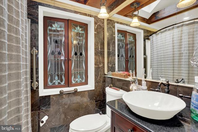 2980 CROYDEN RD, Harrisburg, PA 17104