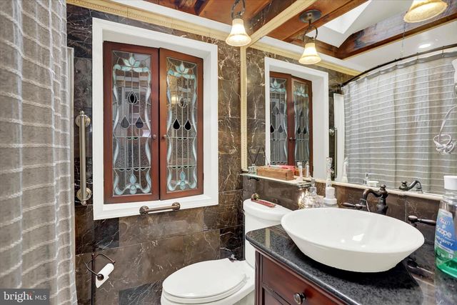 2980 CROYDEN RD, Harrisburg, PA 17104