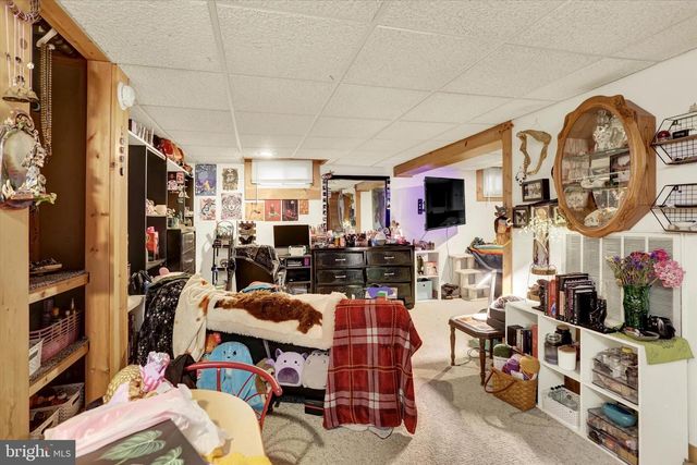 2980 CROYDEN RD, Harrisburg, PA 17104