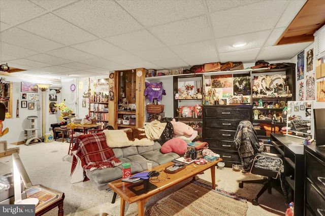 2980 CROYDEN RD, Harrisburg, PA 17104