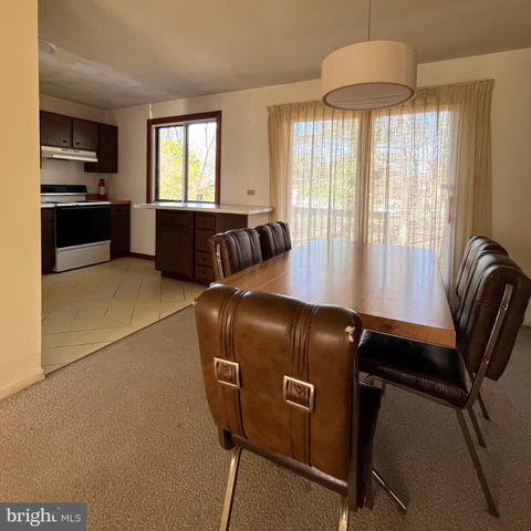 9454 BRETT LN, Columbia, MD 21045